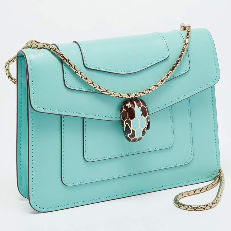 مملوكة مسبقًا Bvlgari Serpenti Forever Small Seafoam Green Leather Shoulder Bag