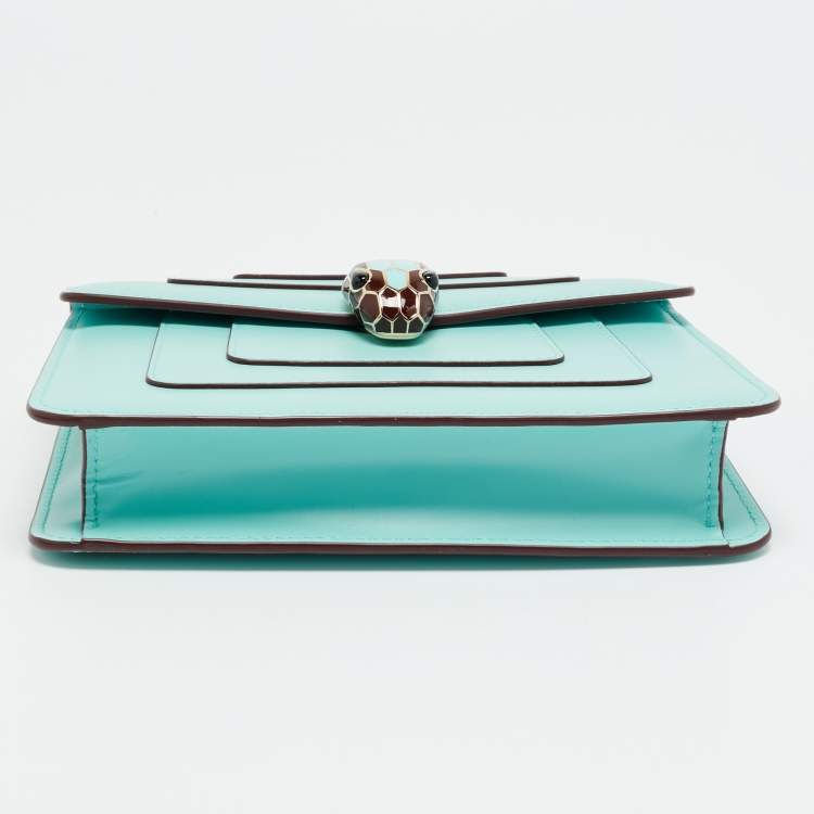 مملوكة مسبقًا Bvlgari Serpenti Forever Small Seafoam Green Leather Shoulder Bag