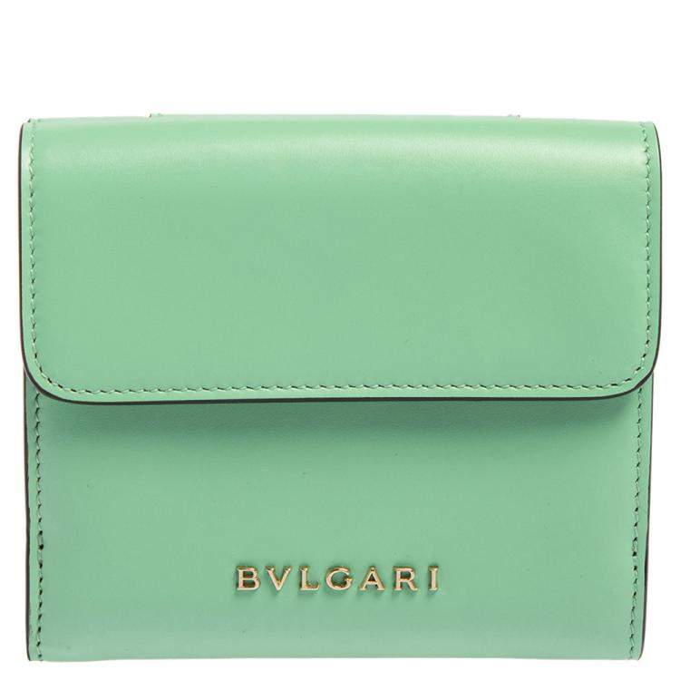 Pre Owned Bvlgari Mint Green Leather Serpenti Forever Trifold Wallet