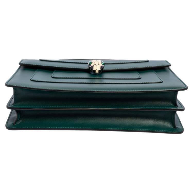 Pre Owned Bvlgari Green Leather Medium Serpenti Forever Flap Shoulder Bag