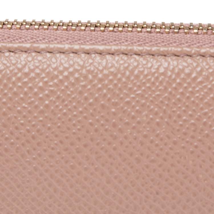 Pre Owned Bvlgari Beige Leather Zip Continental Wallet