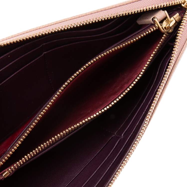 Pre Owned Bvlgari Beige Leather Zip Continental Wallet