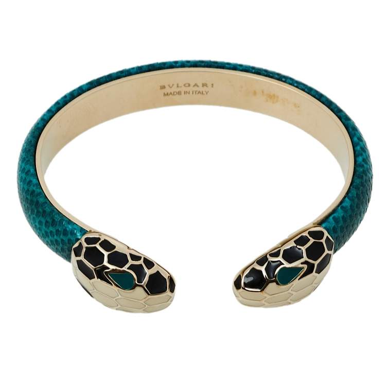 مملوكة مسبقًا Bvlgari Serpenti Forever Green Karung Leather Open Cuff Bracelet