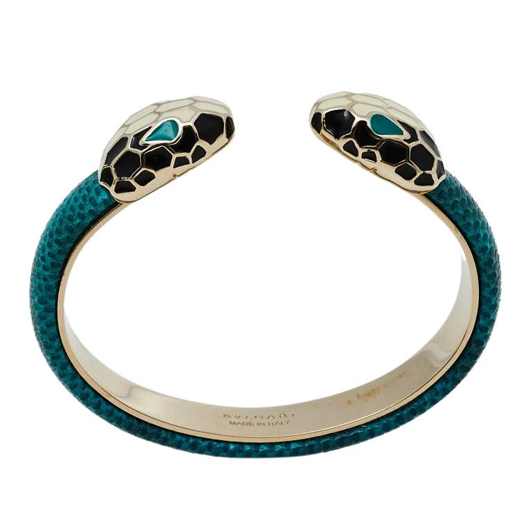 مملوكة مسبقًا Bvlgari Serpenti Forever Green Karung Leather Open Cuff Bracelet