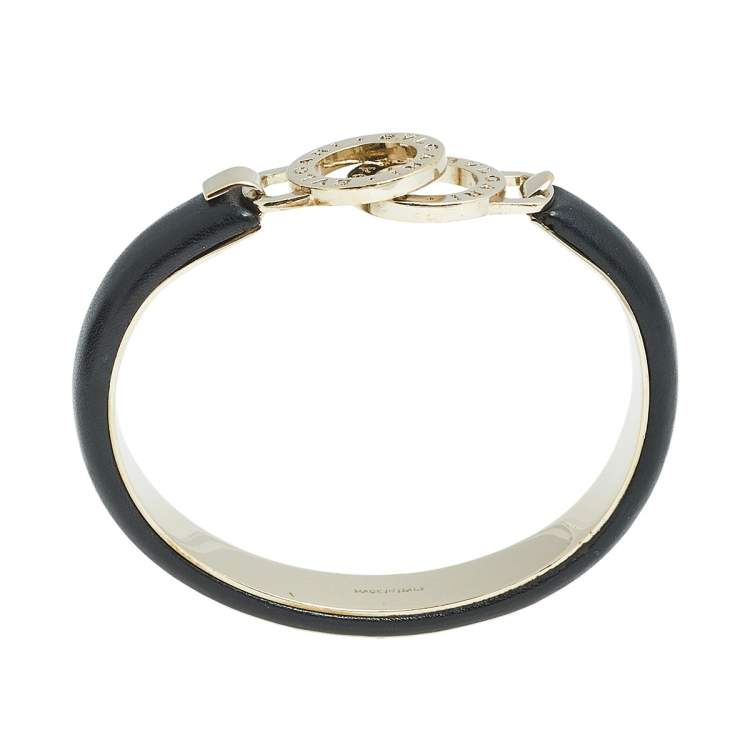 مملوكة مسبقًا Bvlgari Bvlgari Black Leather Interlocking Circles Cuff Bracelet