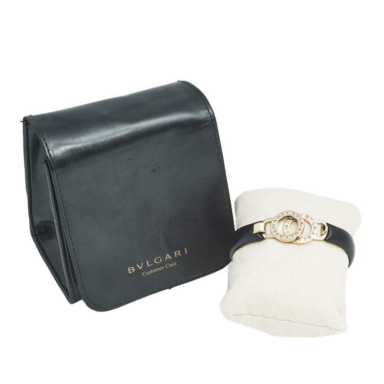 مملوكة مسبقًا Bvlgari Bvlgari Black Leather Interlocking Circles Cuff Bracelet