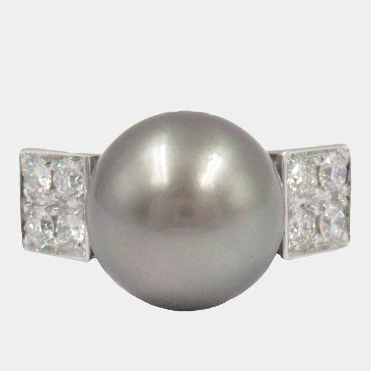 Pre Owned Bvlgari Pearl and Diamond 18k White Gold Ring EU 48