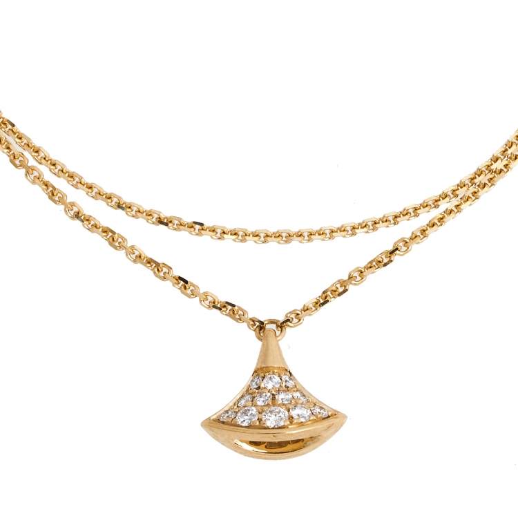 Pre Owned Bvlgari Divas' Dream Diamond 18K Yellow Gold Charm Bracelet M/L
