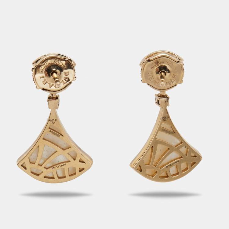 Pre Owned Bvlgari Divas' Dream Mother of Pearl Diamond 18K Yellow Gold Earrings