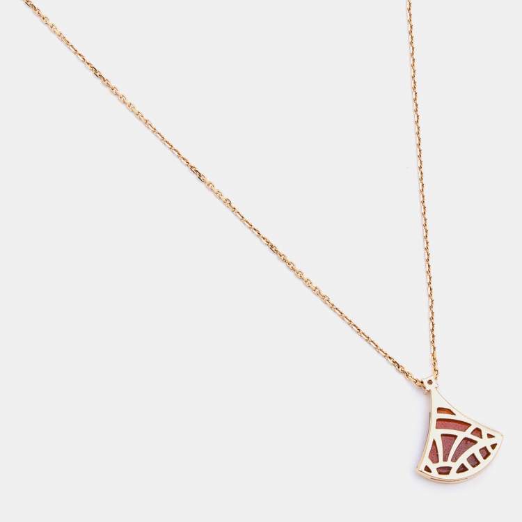 Pre Owned Bvlgari Divas' Dream Carnelian Diamond 18k Rose Gold Pendant Necklace
