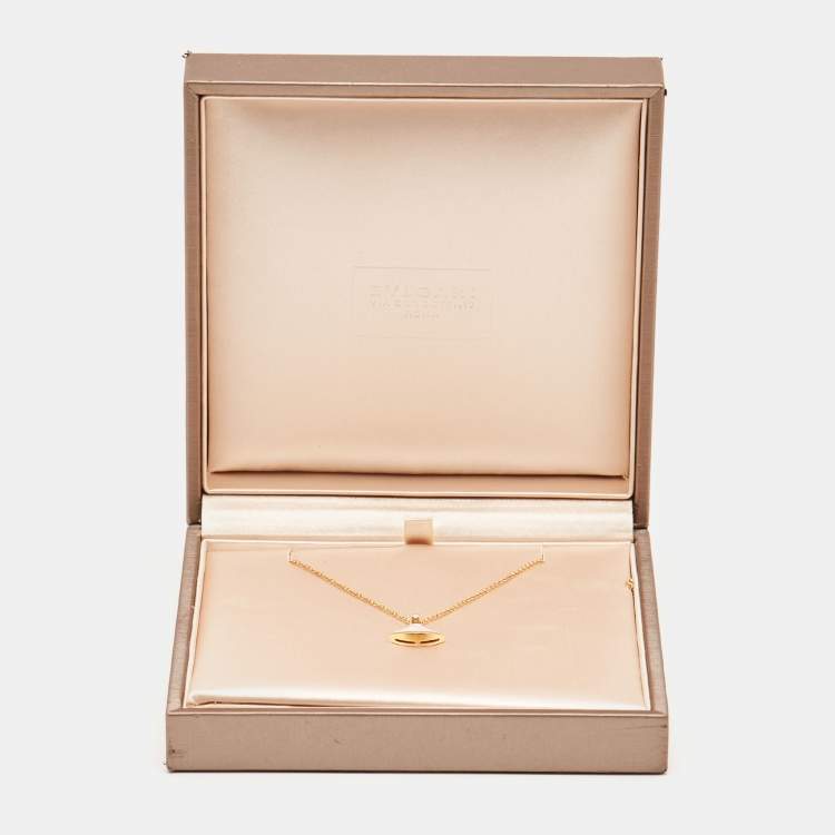 Pre Owned Bvlgari Divas' Dream Mother of Pearl Diamond 18k Yellow Gold Necklace