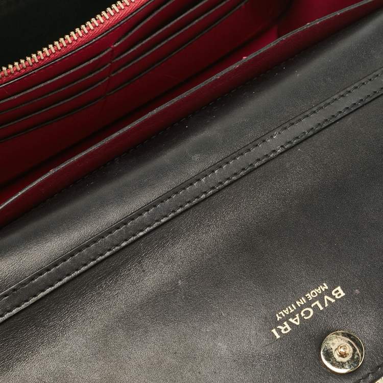 Pre Owned Bvlgari Black Leather Serpenti Forever Patch Chain Clutch