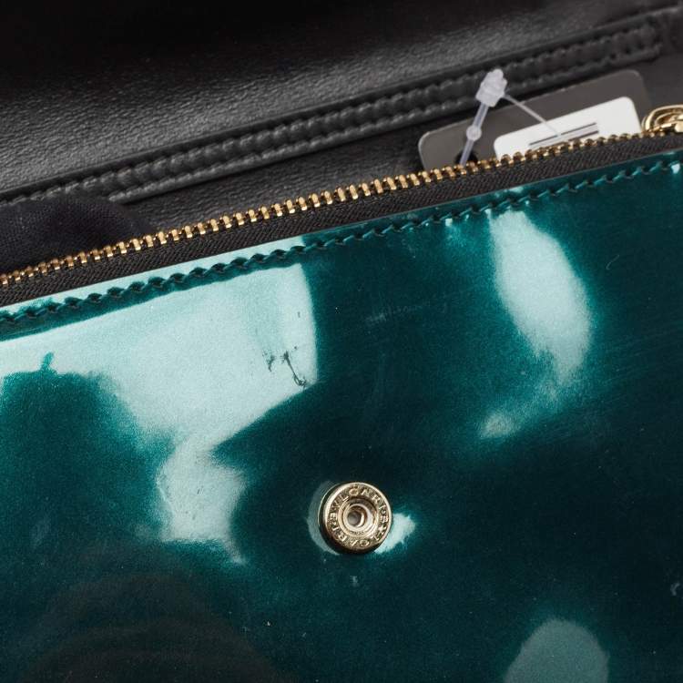 Pre Owned Bvlgari Green Patent Leather Serpenti Forever Wallet On Chain