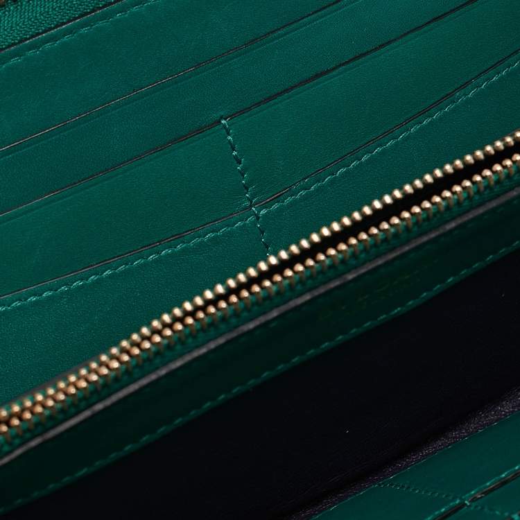 Pre Owned Bvlgari Green Leather Serpenti Forever Zip Around Wallet 