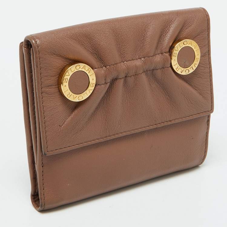 Pre Owned Bvlgari Brown Leather Logo Flap Compact Wallet
