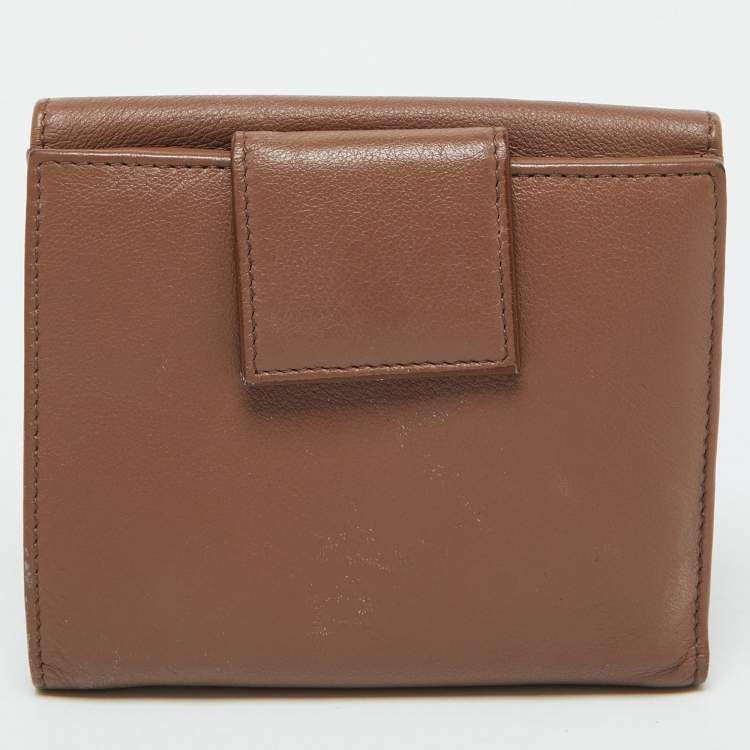 Pre Owned Bvlgari Brown Leather Logo Flap Compact Wallet