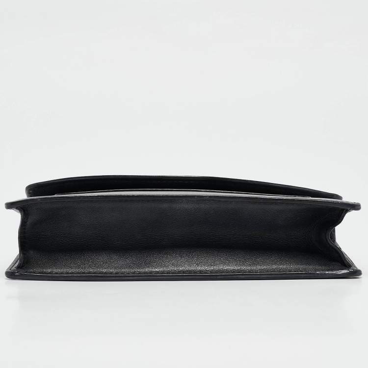Pre Owned Bvlgari Black Leather Serpenti Wallet On Chain