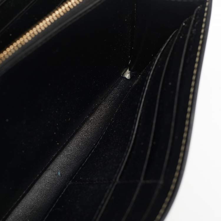 Pre Owned Bvlgari Silver Patent Leather Serpenti Forever Continental Wallet