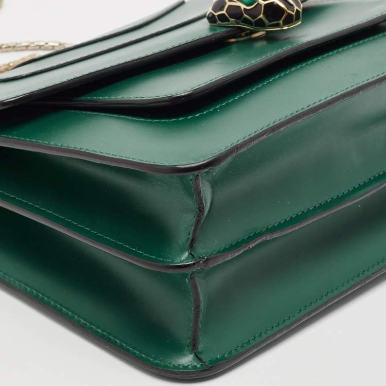 Pre Owned Bvlgari Green Leather Medium Serpenti Forever Shoulder Bag