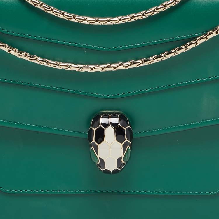 Pre Owned Bvlgari Green Leather Medium Serpenti Forever Shoulder Bag