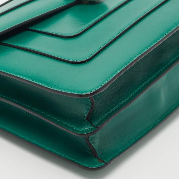 Pre Owned Bvlgari Green Leather Medium Serpenti Forever Shoulder Bag