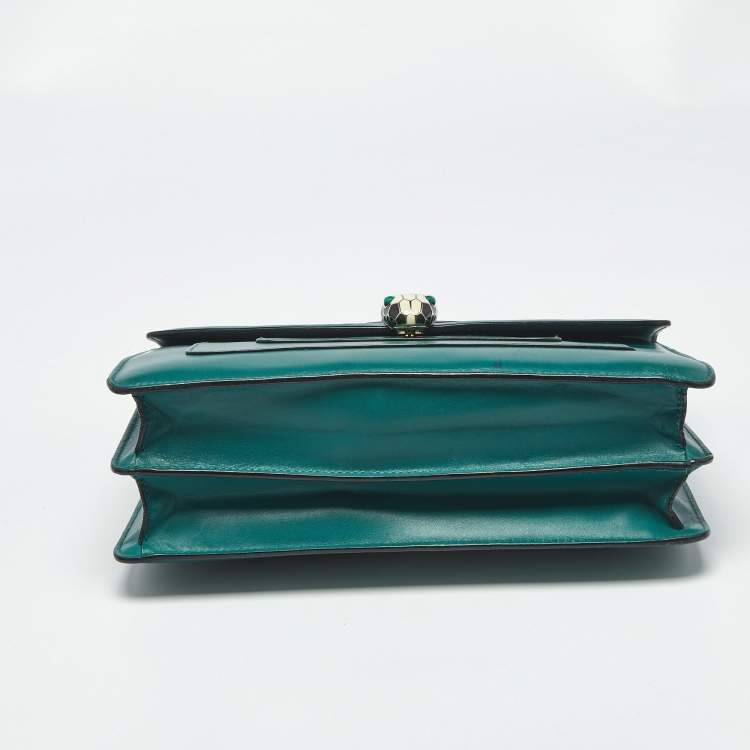 Pre Owned Bvlgari Green Leather Medium Serpenti Forever Shoulder Bag