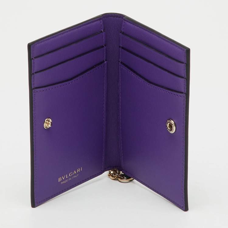 Pre Owned Bvlgari Green Leather Serpenti Forever Bifold Card Holder