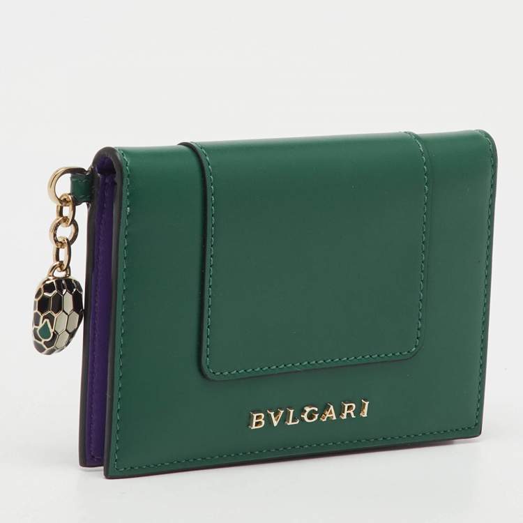 Pre Owned Bvlgari Green Leather Serpenti Forever Bifold Card Holder