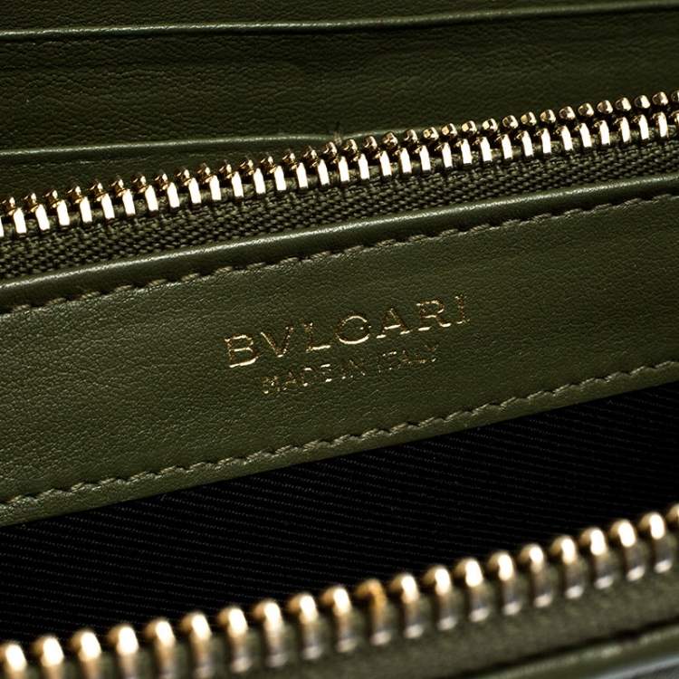Pre Owned Bvlgari Green Leather Zip Around Wallet