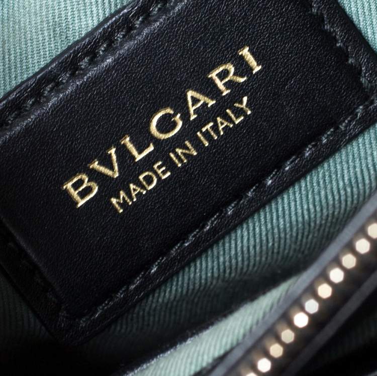 مملوكة مسبقًا Bvlgari Black Leather Medium Serpenti Forever Flap Shoulder Bag