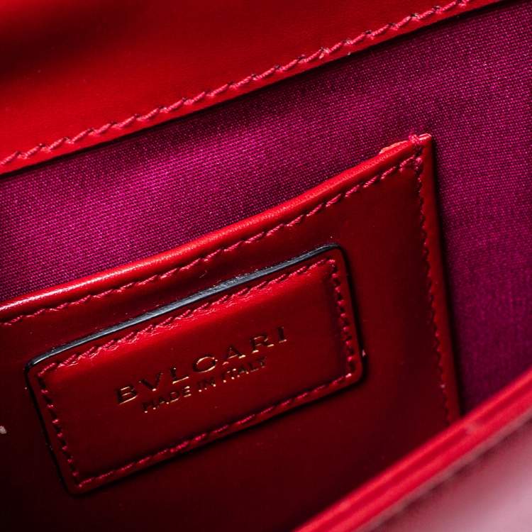 مملوكة مسبقًا Bvlgari Red Leather Small Serpenti Forever Shoulder Bag
