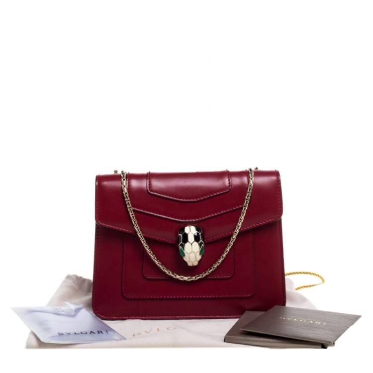 مملوكة مسبقًا Bvlgari Red Leather Small Serpenti Forever Shoulder Bag
