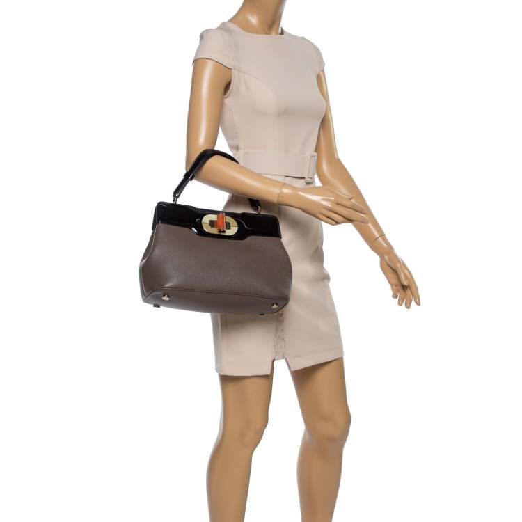 مملوكة مسبقًا Bvlgari Brown/Black Patent And Leather Isabella Rossellini Top Handle Bag