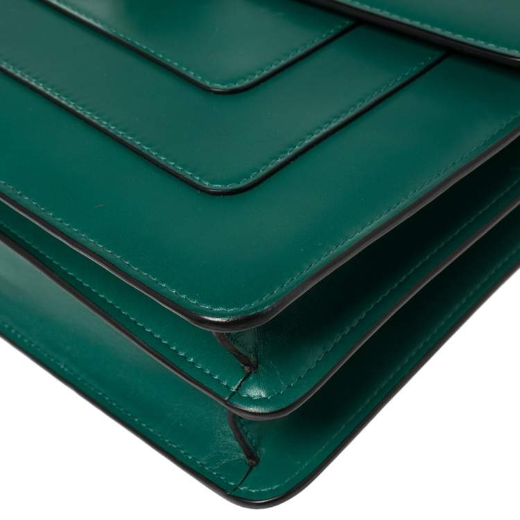 Pre Owned Bvlgari Green Leather Medium Serpenti Forever Flap Shoulder Bag