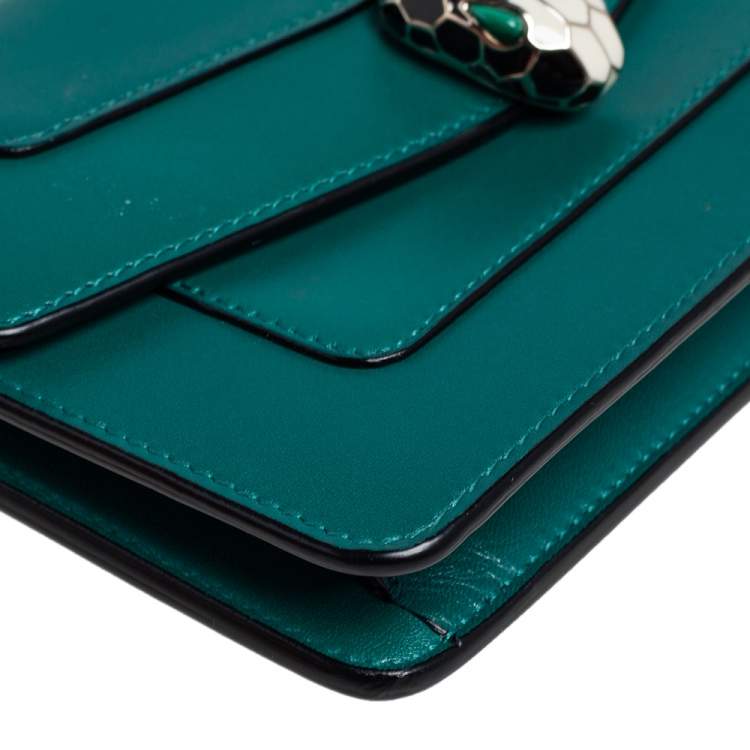 Pre Owned Bvlgari Green Leather Mini Serpenti Forever Crossbody Bag