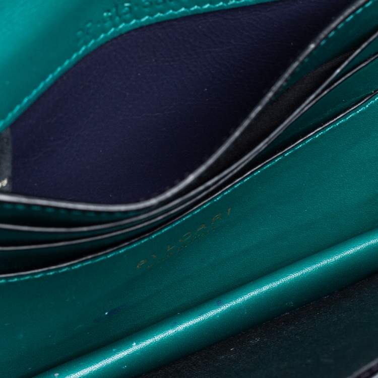 Pre Owned Bvlgari Green Leather Mini Serpenti Forever Crossbody Bag