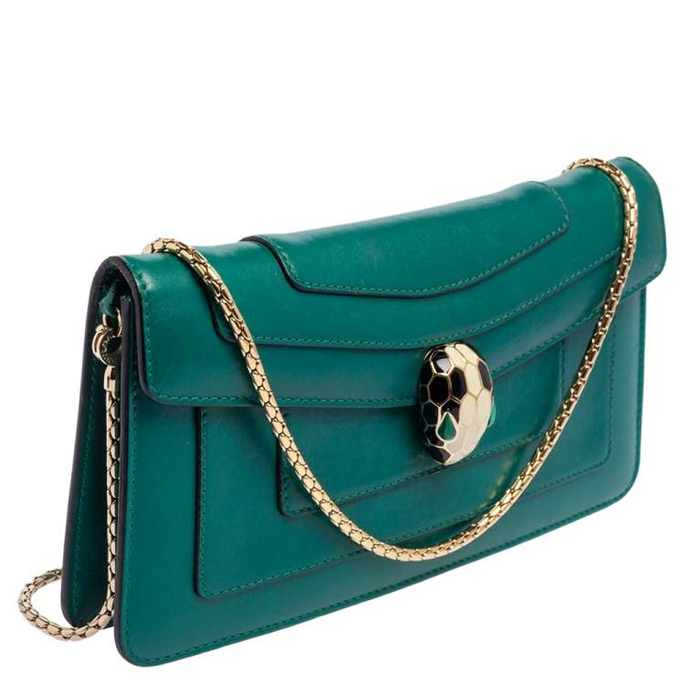 Pre Owned Bvlgari Green Leather Serpenti Forever Chain Clutch