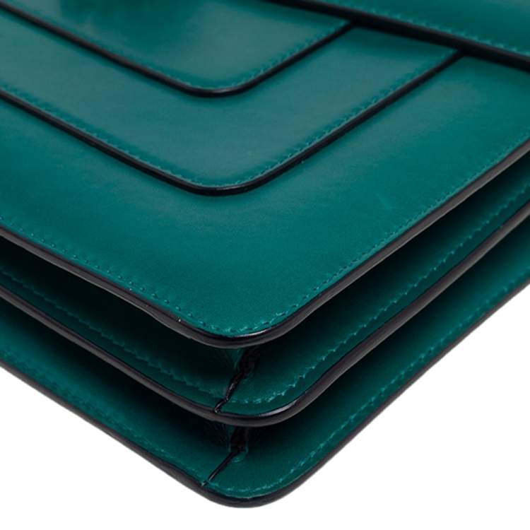 Pre Owned Bvlgari Green Leather Medium Serpenti Forever Shoulder Bag