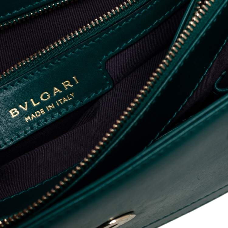 Pre Owned Bvlgari Green Leather Medium Serpenti Forever Flap Shoulder Bag