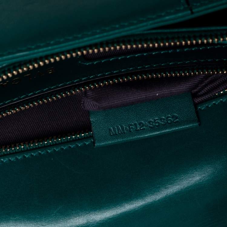 Pre Owned Bvlgari Green Leather Medium Serpenti Forever Flap Shoulder Bag