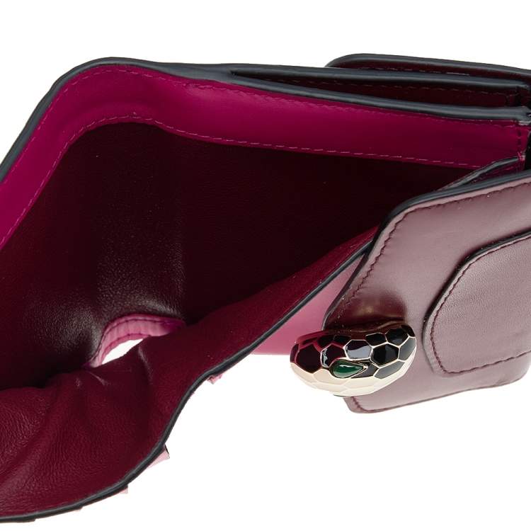 Pre Owned Bvlgari Burgundy Leather Serpenti Forever Trifold Wallet