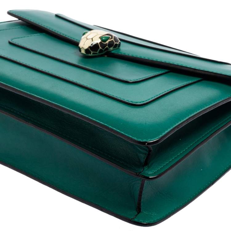 Pre Owned Bvlgari Green Leather Medium Serpenti Forever Shoulder Bag