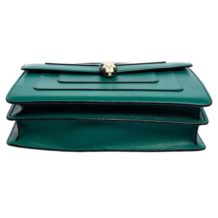 Pre Owned Bvlgari Green Leather Medium Serpenti Forever Shoulder Bag