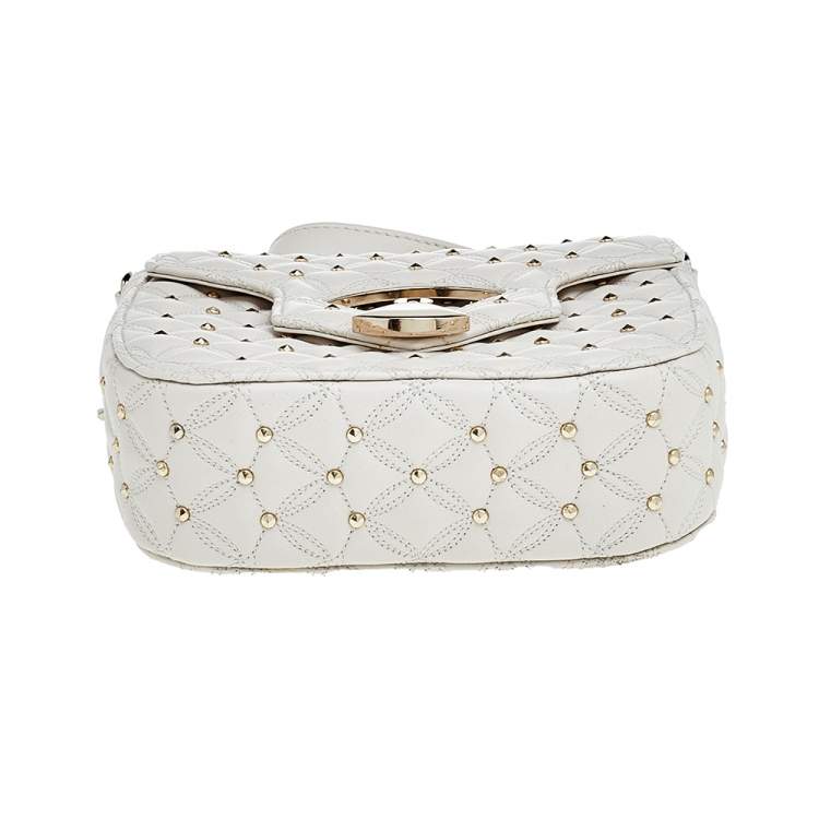 Pre Owned Bvlgari Off-White Leather Quilted Divas' Dream Shoulder Bag