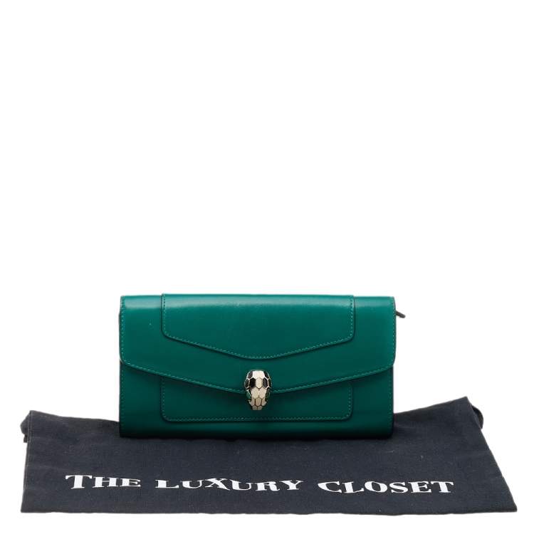 Pre Owned Bvlgari Green Leather Serpenti Forever Continental Wallet