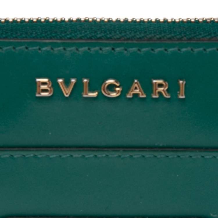 Pre Owned Bvlgari Green Leather Serpenti Forever Zip Compact Wallet