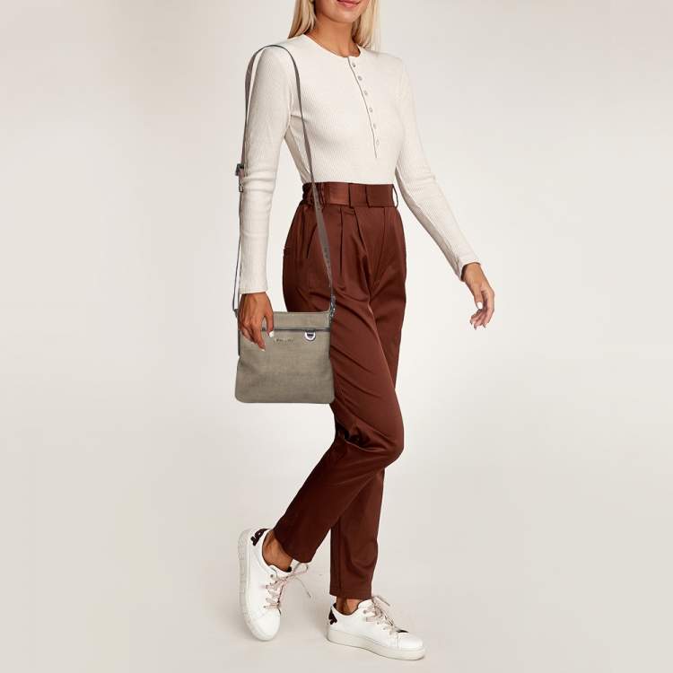 مملوكة مسبقًا Bvlgari Beige Coated Canvas Sling Bag
