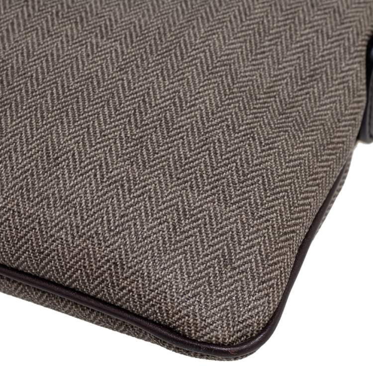 مملوكة مسبقًا Bvlgari Beige Coated Canvas Sling Bag
