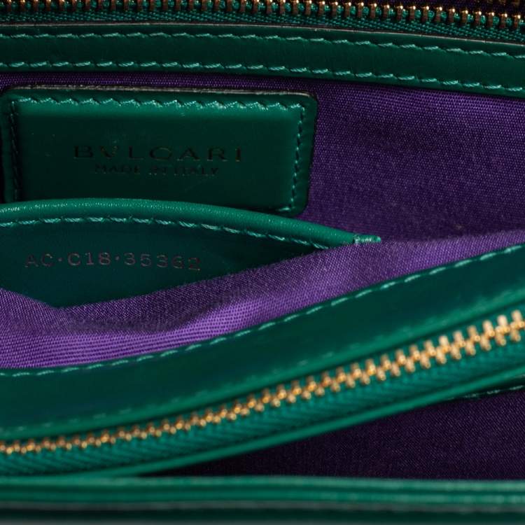 Pre Owned Bvlgari Green Leather Medium Serpenti Forever Shoulder Bag