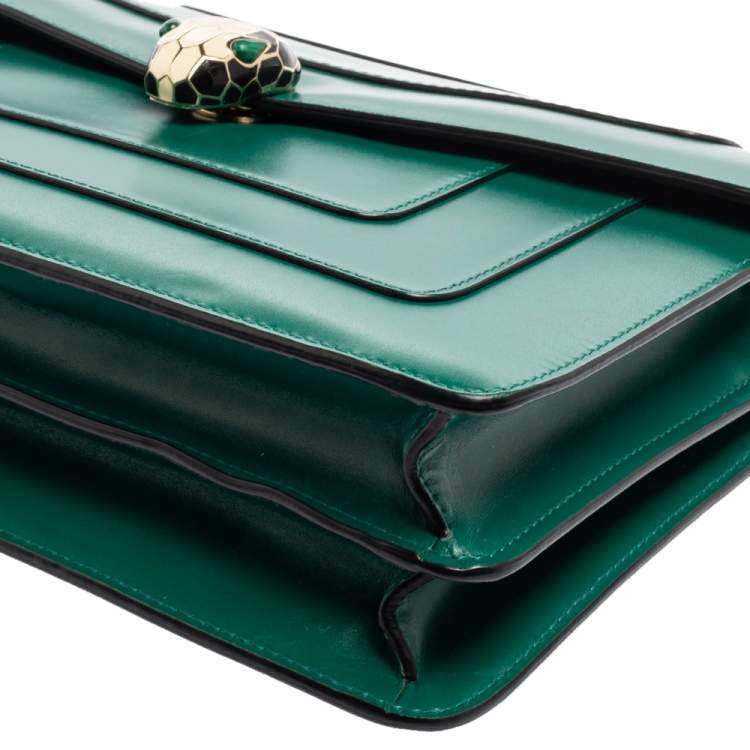Pre Owned Bvlgari Green Leather Medium Serpenti Forever Shoulder Bag